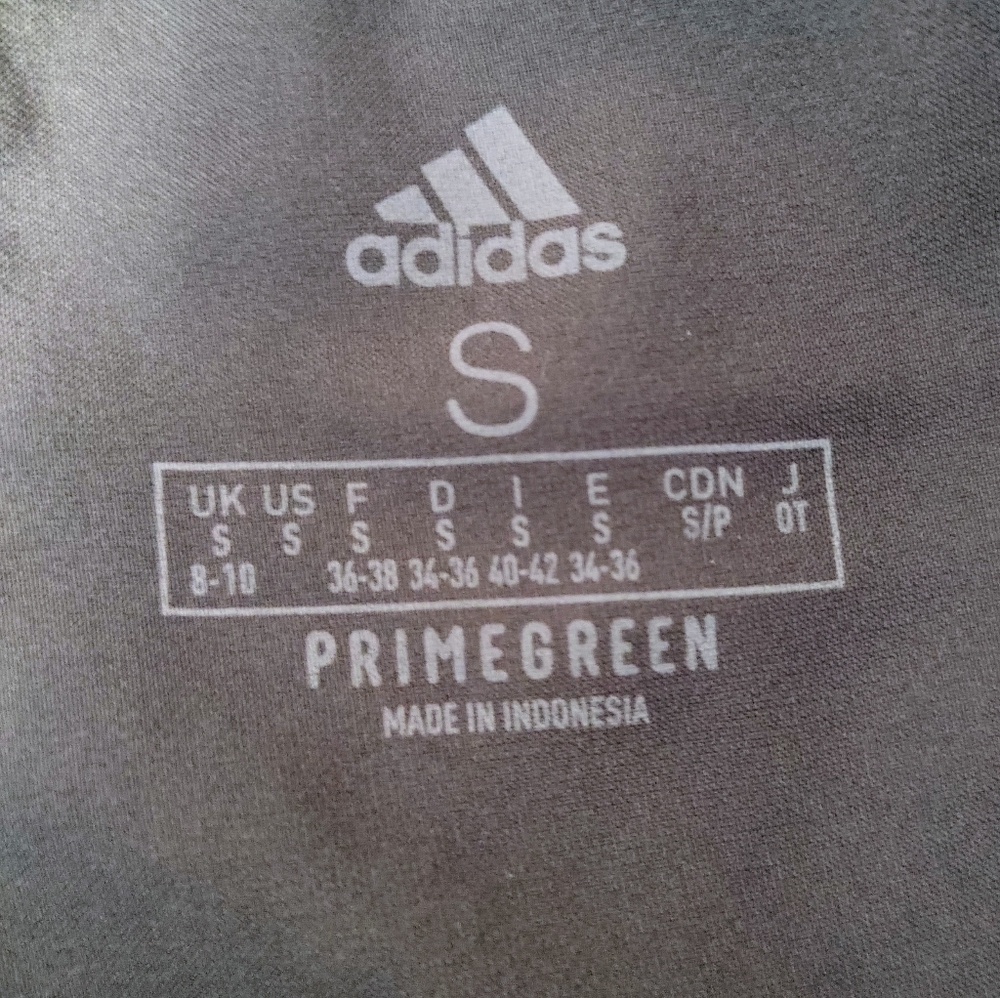 Adidas: AEROREADY 3-Stripes Training Shorts โ Size S - Picture 5 of 6